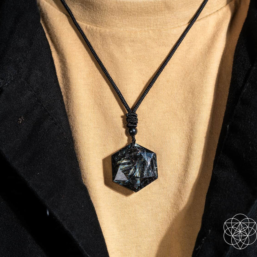 The Arfvedsonite Deep Healing Pendant